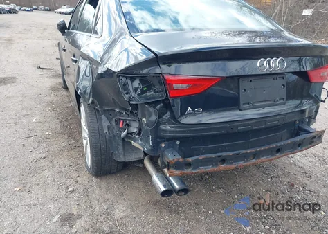 2015 Audi A3 1.8T Premium z USA, uszkodzony, nr VIN WAUACGFF2F1075251